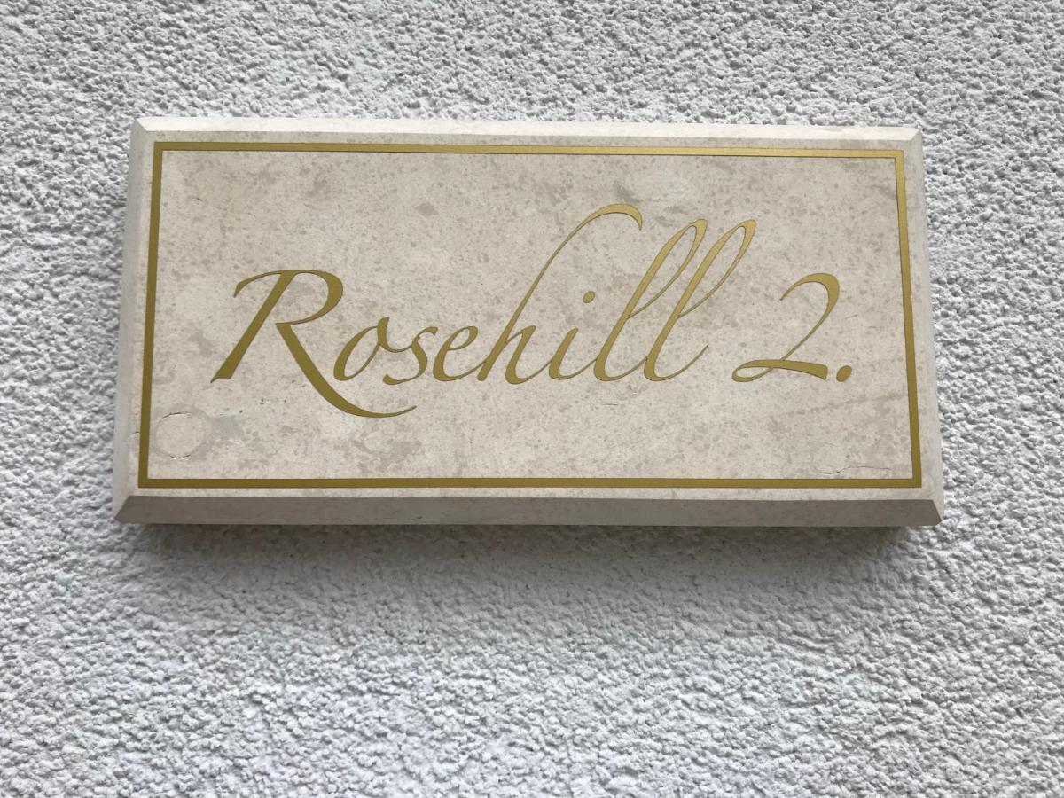 Greatforest Rosehill 2 Apartman -Bmw- Debrecín Exteriér fotografie